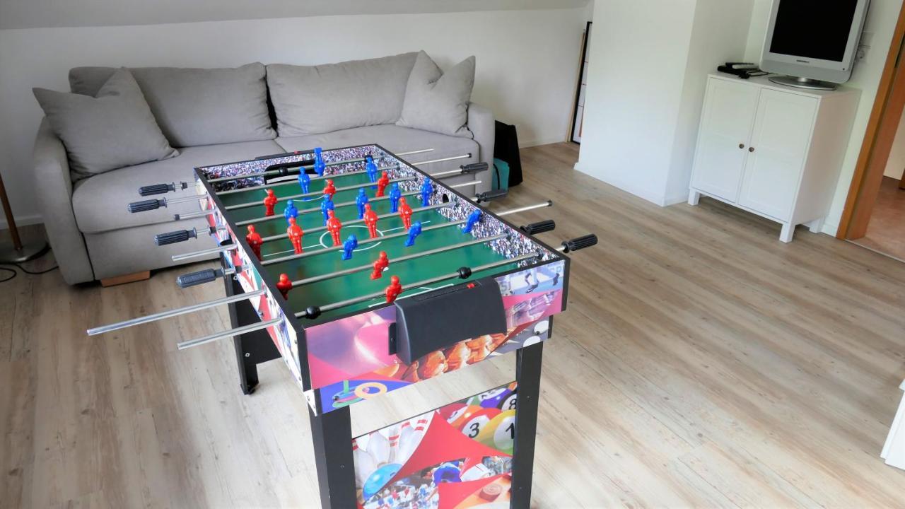 Helles Ferienhaus Im Landhausstil Fuer Bis Zu 10 Personen Frielendorf Extérieur photo