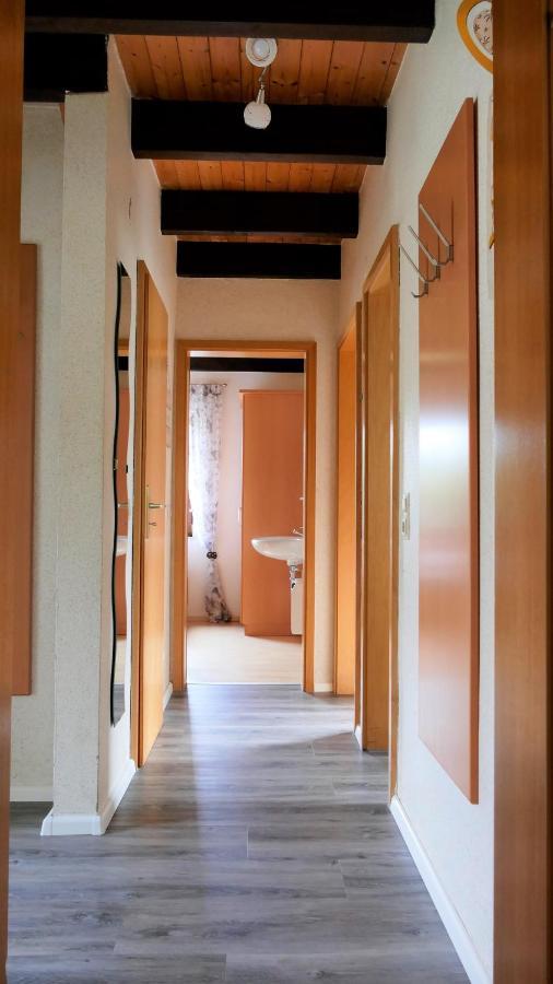 Helles Ferienhaus Im Landhausstil Fuer Bis Zu 10 Personen Frielendorf Extérieur photo