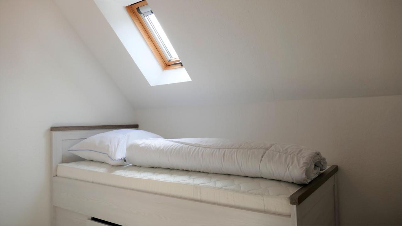 Helles Ferienhaus Im Landhausstil Fuer Bis Zu 10 Personen Frielendorf Extérieur photo